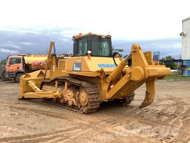 Komatsu D155AX-6 Vikšriniai buldozeriai