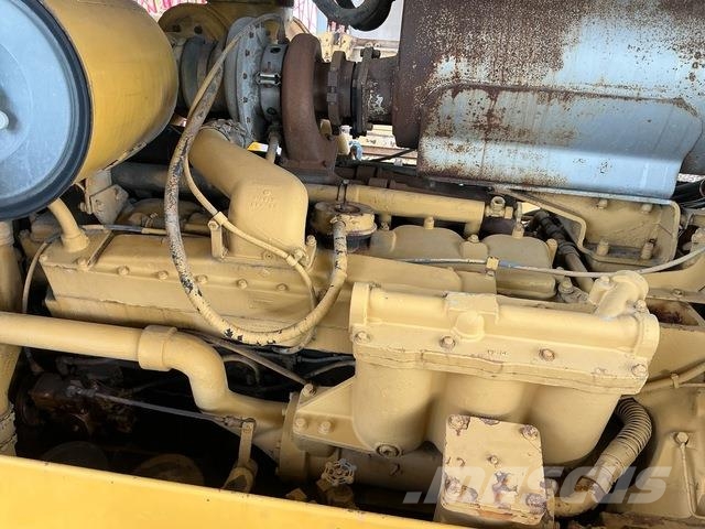 Komatsu D455A-1 Buldozer sobre oruga