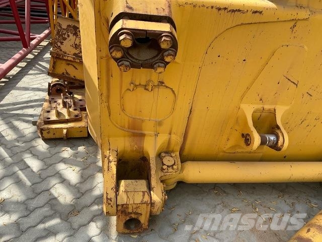 Komatsu D455A-1 Buldozer sobre oruga