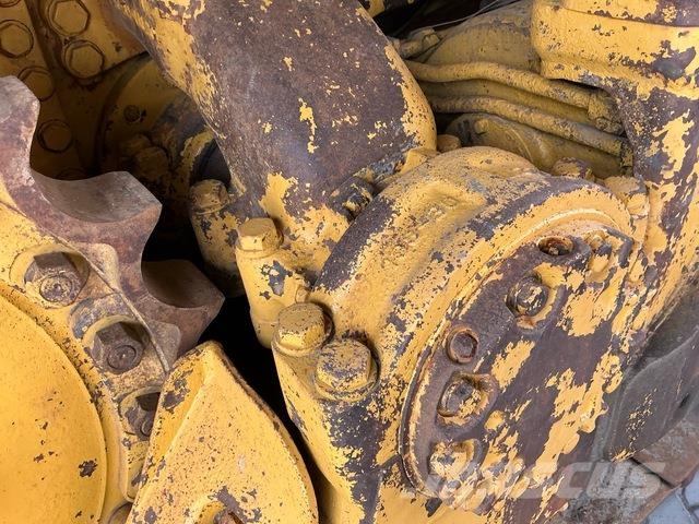 Komatsu D455A-1 Buldozer sobre oruga