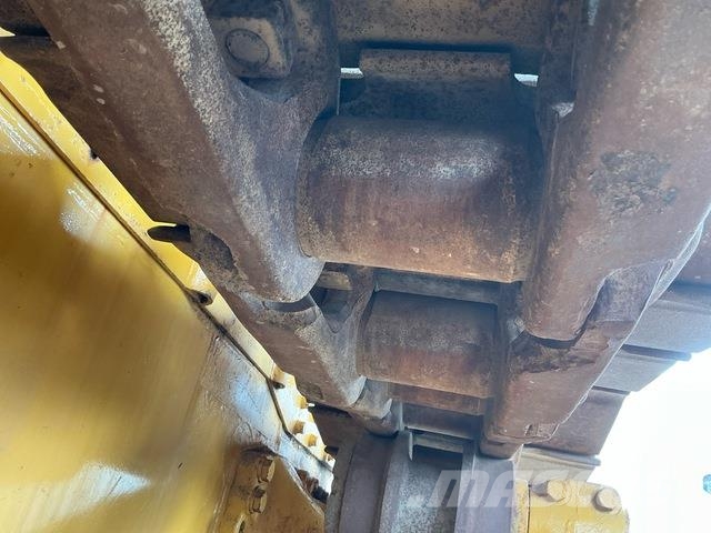 Komatsu D455A-1 Buldozer sobre oruga