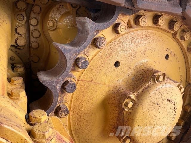 Komatsu D455A-1 Buldozer sobre oruga