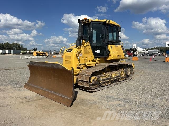 Komatsu D51EXI-24 크롤러 도저