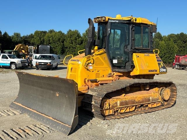 Komatsu D51PXI-24 Гусеничные бульдозеры