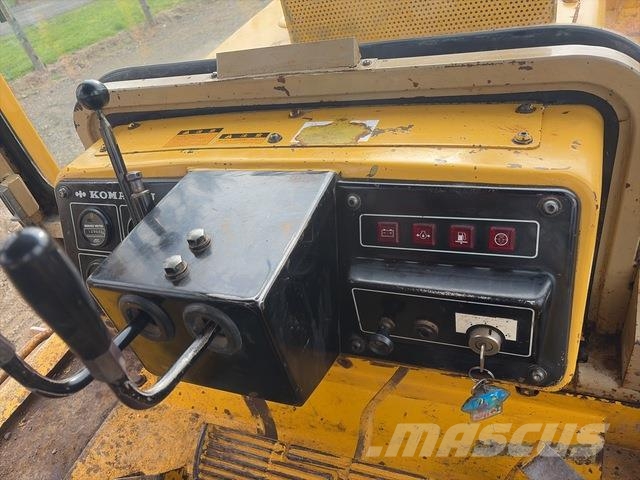Komatsu D53P-18 Bouteurs sur chenilles