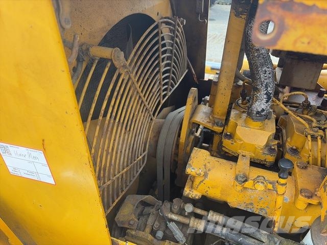 Komatsu D53P-18 Bouteurs sur chenilles