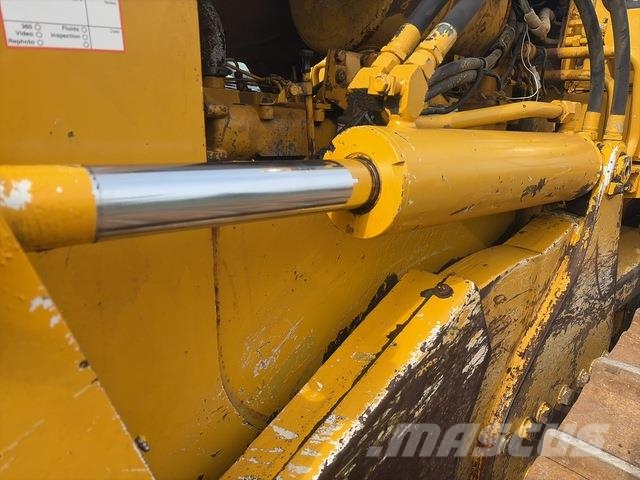 Komatsu D53P-18 Bouteurs sur chenilles