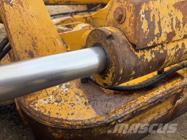 Komatsu D53P-18 Bouteurs sur chenilles