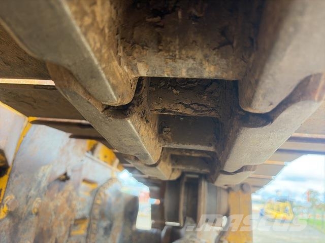 Komatsu D53P-18 Bouteurs sur chenilles