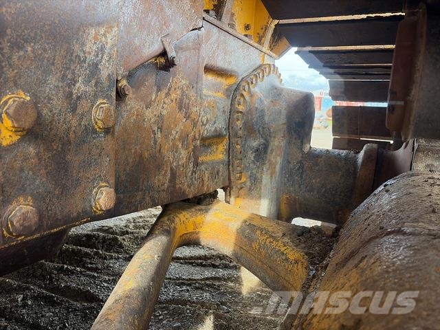Komatsu D53P-18 Bouteurs sur chenilles
