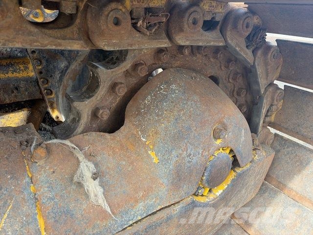 Komatsu D53P-18 Bouteurs sur chenilles