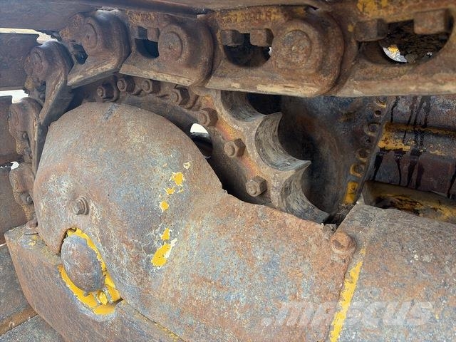 Komatsu D53P-18 Bouteurs sur chenilles