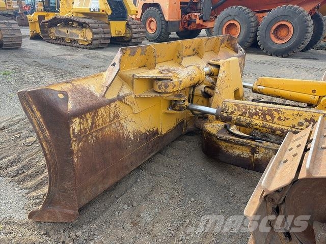 Komatsu D53P-18 Bouteurs sur chenilles