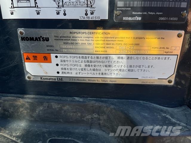 Komatsu D61PX-23 Buldožeri guseničari