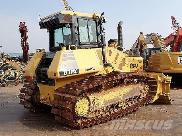 Komatsu D61PX-23 Buldožeri guseničari
