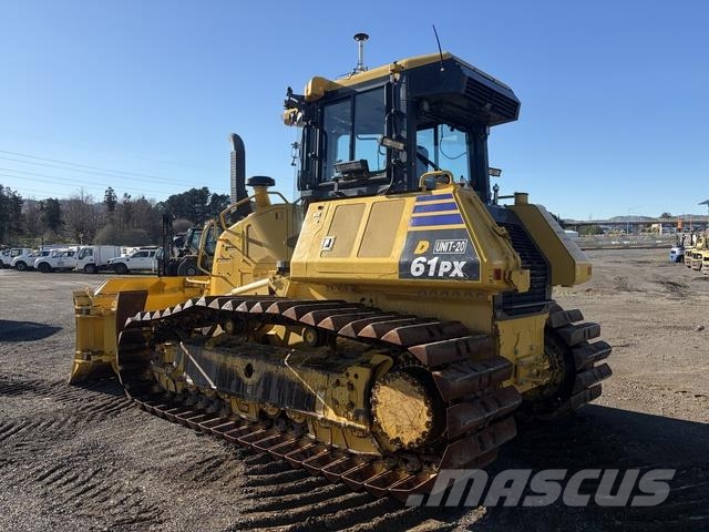 Komatsu D61PX-24 Buldooserid