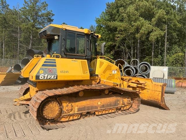 Komatsu D61PXI-24 Гусеничные бульдозеры