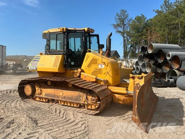 Komatsu D61PXI-24 Гусеничные бульдозеры