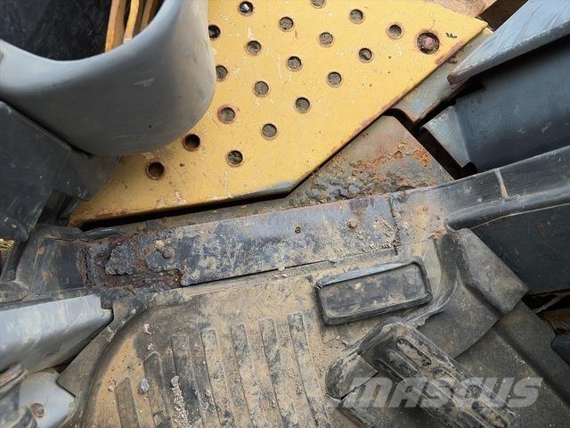 Komatsu D65EX-15 Spycharki gąsienicowe