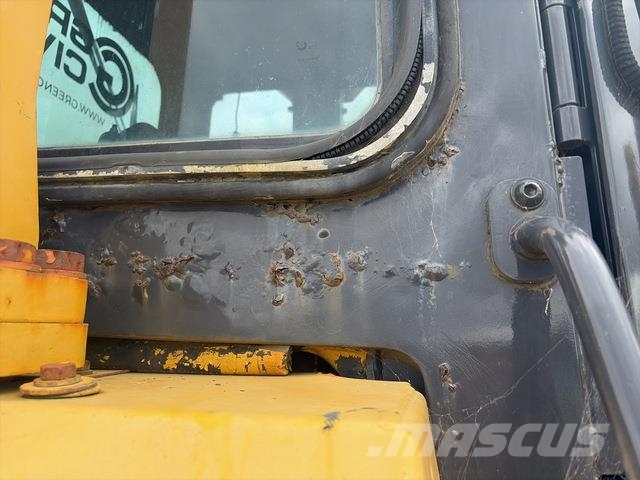 Komatsu D65EX-15 Spycharki gąsienicowe