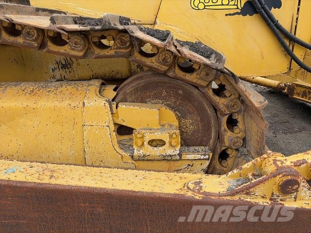 Komatsu D65EX-15 Spycharki gąsienicowe