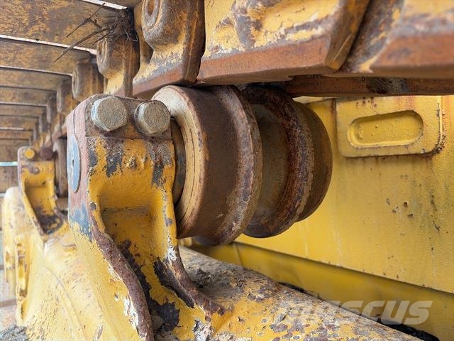 Komatsu D65EX-15 Spycharki gąsienicowe