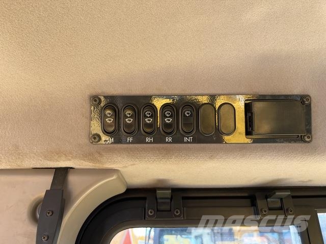 Komatsu D65PX-18 크롤러 도저