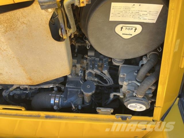 Komatsu D65PX-18 크롤러 도저