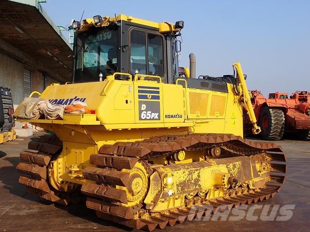 Komatsu D65PX-18 크롤러 도저