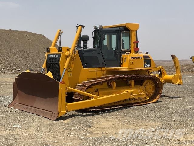 Komatsu D85EX-15 履帶推土機