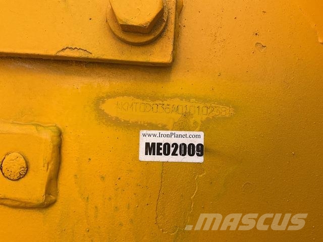 Komatsu D85EX-15 履帶推土機