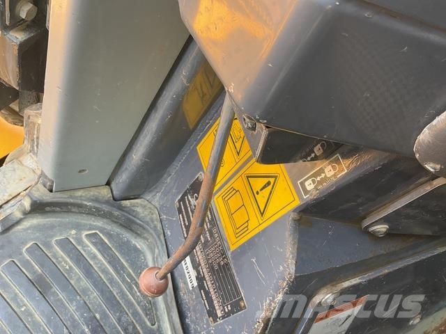 Komatsu D85EX-15 履帶推土機
