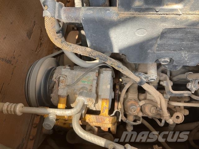 Komatsu D85EX-15 履帶推土機