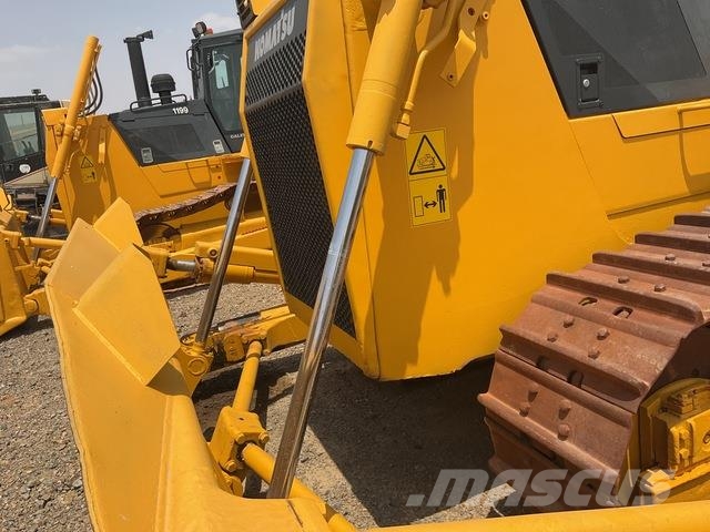 Komatsu D85EX-15 履帶推土機