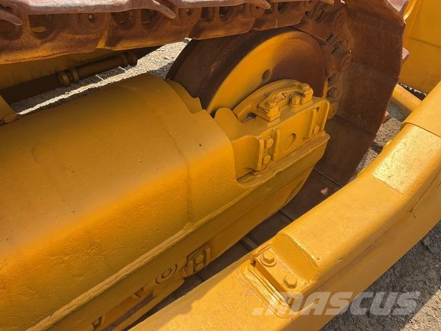 Komatsu D85EX-15 履帶推土機