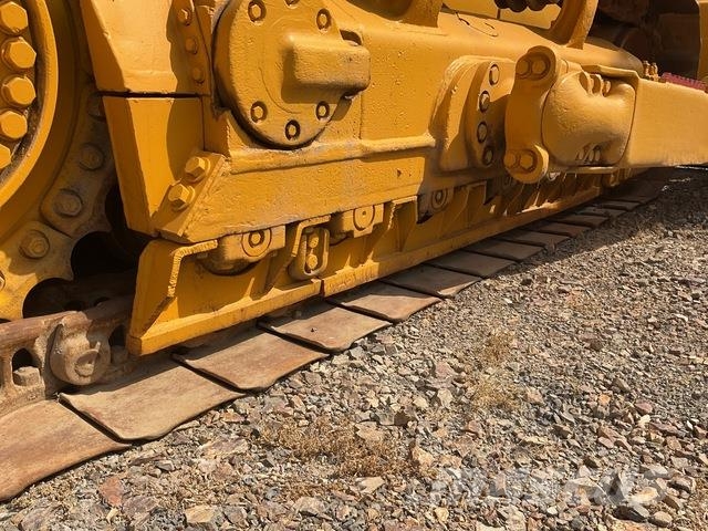Komatsu D85EX-15 Vikšriniai buldozeriai