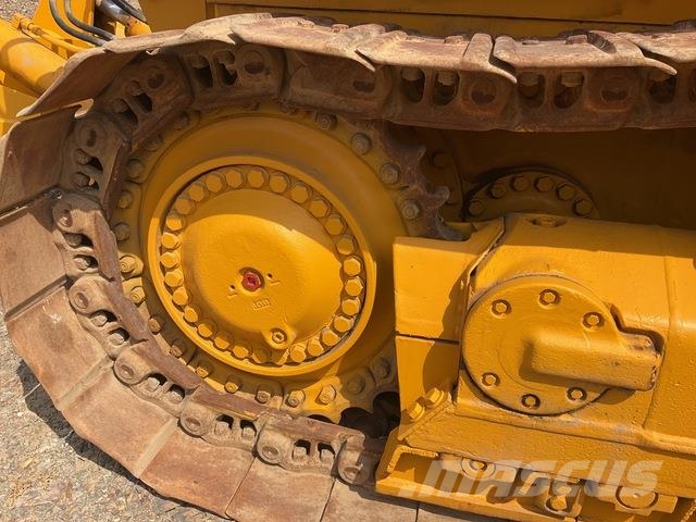 Komatsu D85EX-15 Vikšriniai buldozeriai