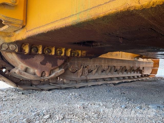 Komatsu D85EX-15 Vikšriniai buldozeriai