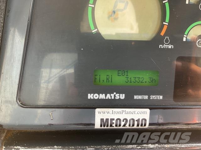 Komatsu D85EX-15 Vikšriniai buldozeriai