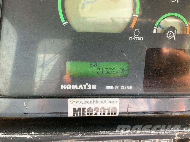 Komatsu D85EX-15 Vikšriniai buldozeriai