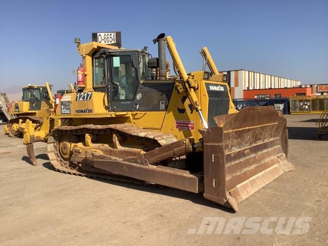 Komatsu D85EX-15E0 Bulldozer
