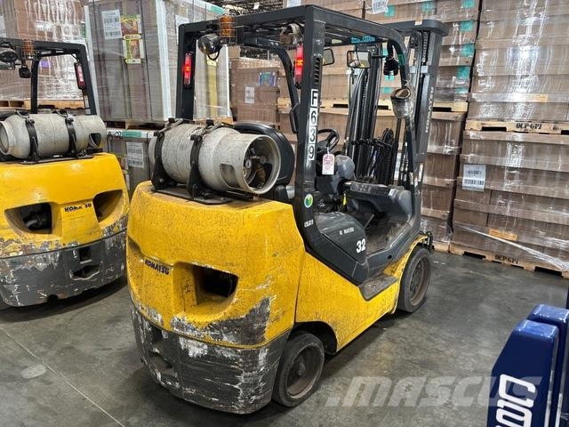 Komatsu FG32SHT-16 Autres Chariots élévateurs