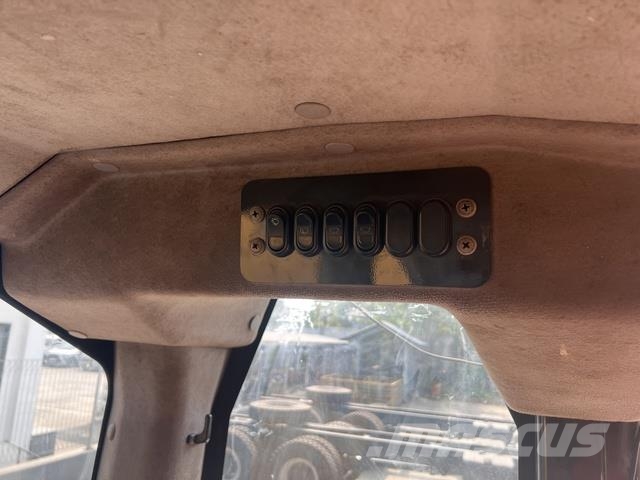 Komatsu GD705-5 Grejdery