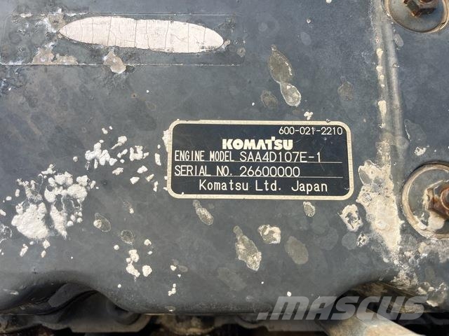 Komatsu HB215LC-1 Гусеничні екскаватори