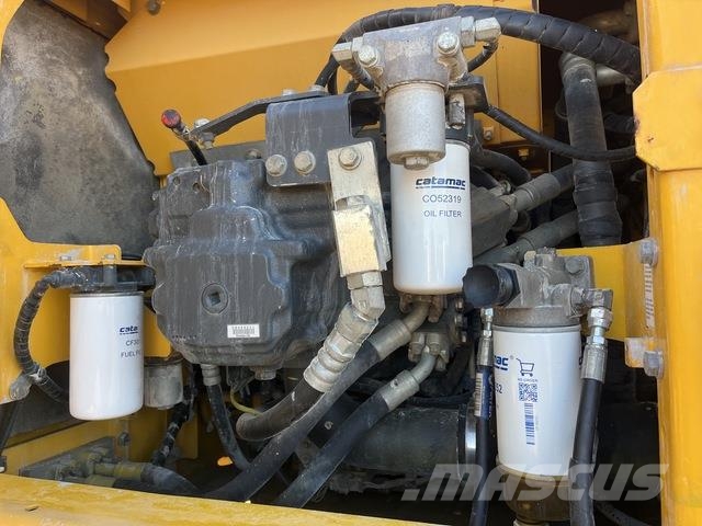 Komatsu HB215LC-1 Гусеничні екскаватори