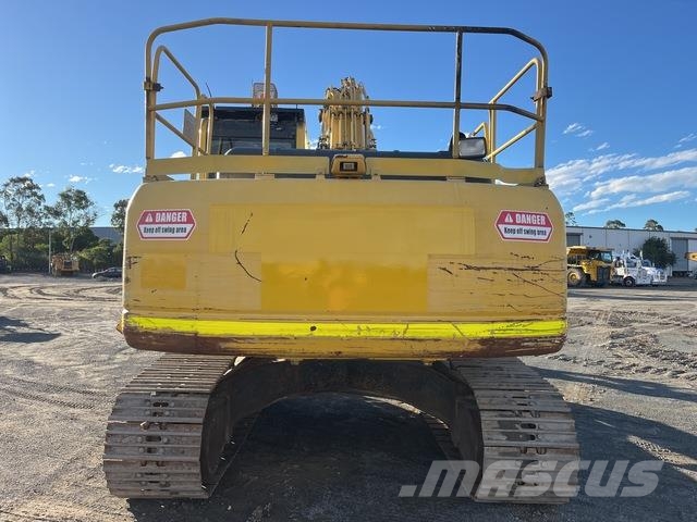 Komatsu HB215LC-1 Гусеничні екскаватори
