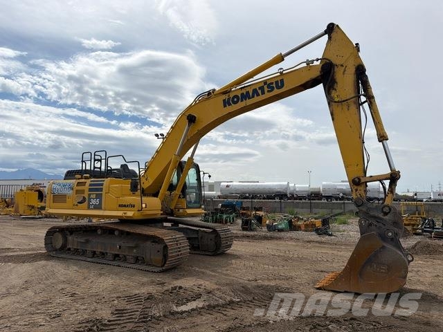 Komatsu HB365LC-3 حفارات زحافة
