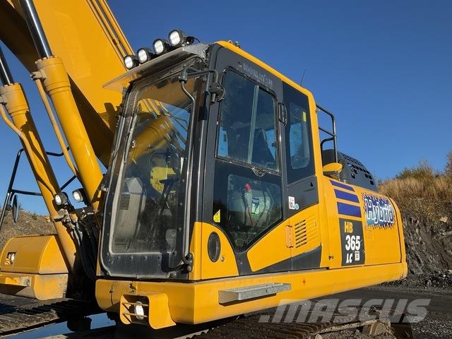 Komatsu HB365LC-3E0 Kāpurķēžu ekskavatori