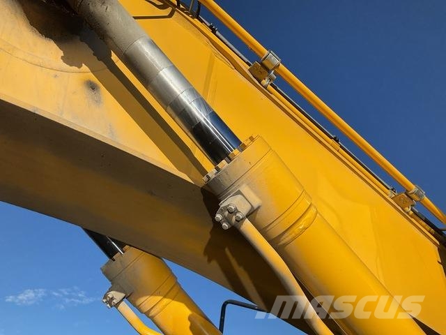 Komatsu HB365LC-3E0 Kāpurķēžu ekskavatori