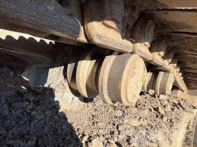 Komatsu HB365LC-3E0 Kāpurķēžu ekskavatori